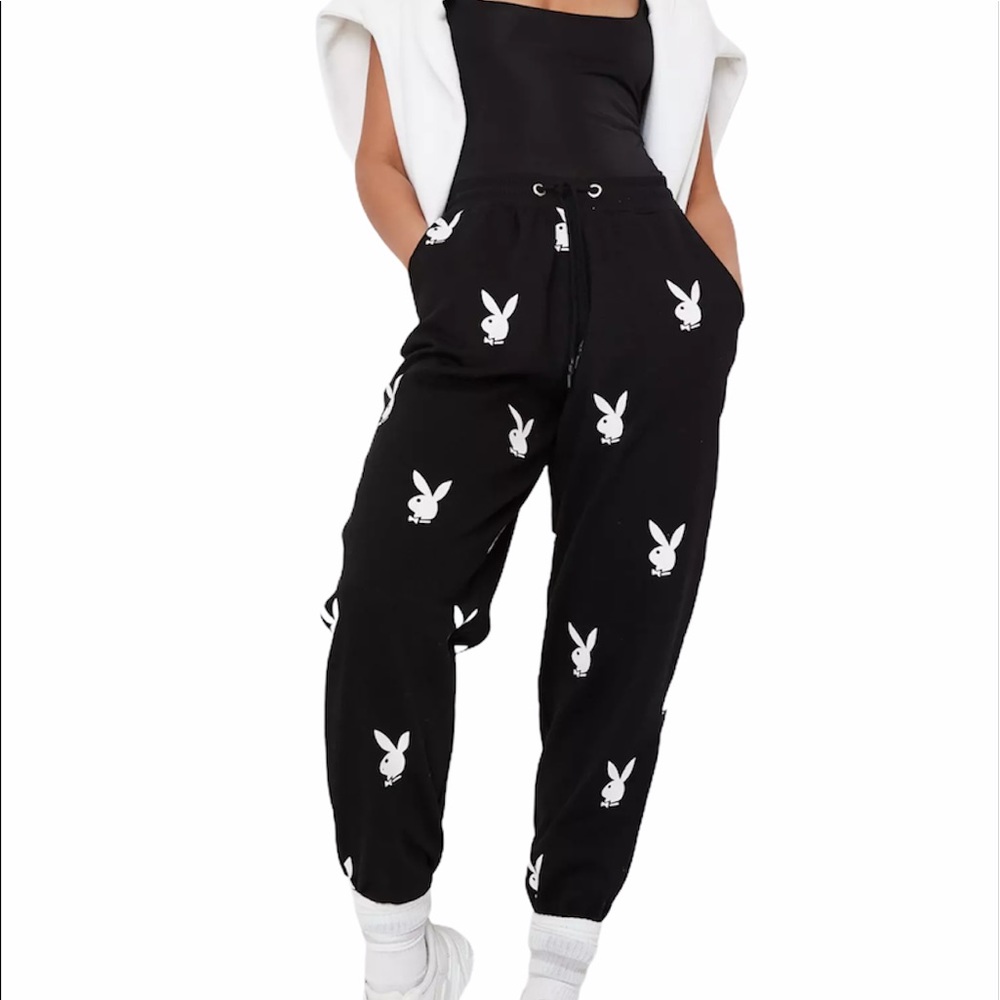 🔄 Playboy Black Repeat Bunny Print Joggers - Picture 4 of 6